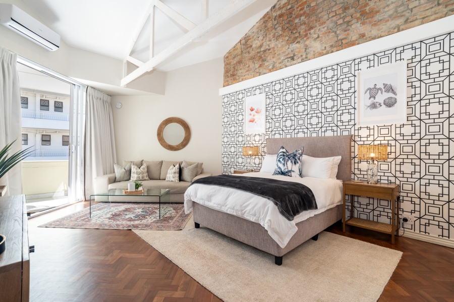 0 Bedroom Property for Sale in Sea Point Western Cape